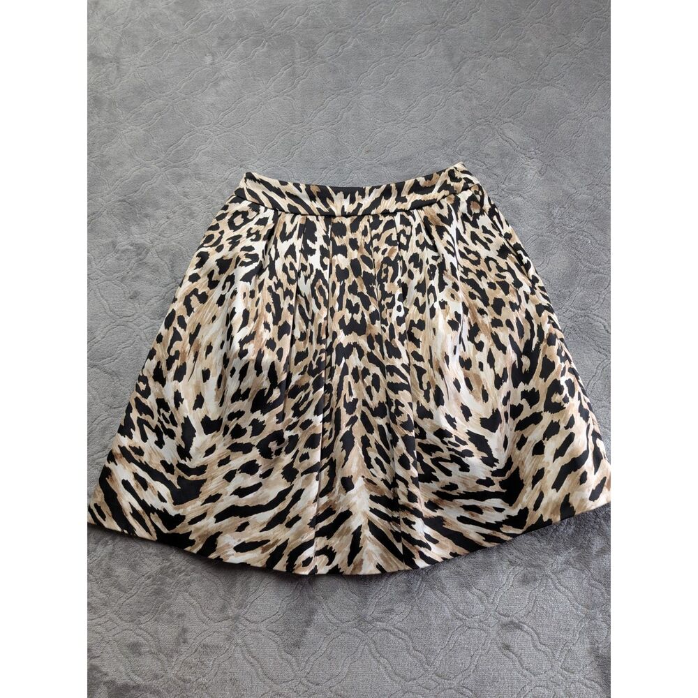 WHBM Leopard Print Fit Flare Skirt Size 2 Animal Print Pleated Mini Skirt